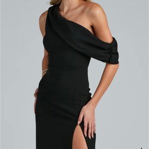 Formal Dress - Off shoulder